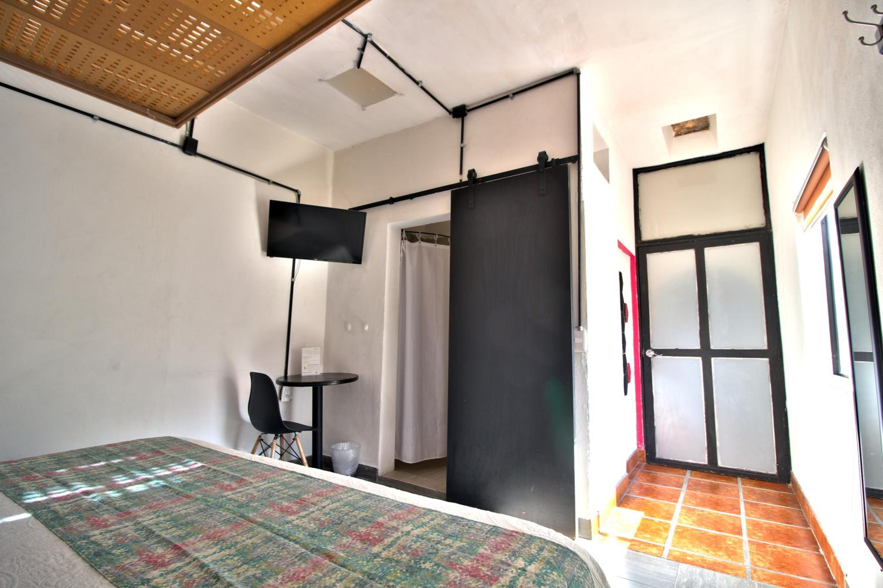 Hostal Punto 79 31/50