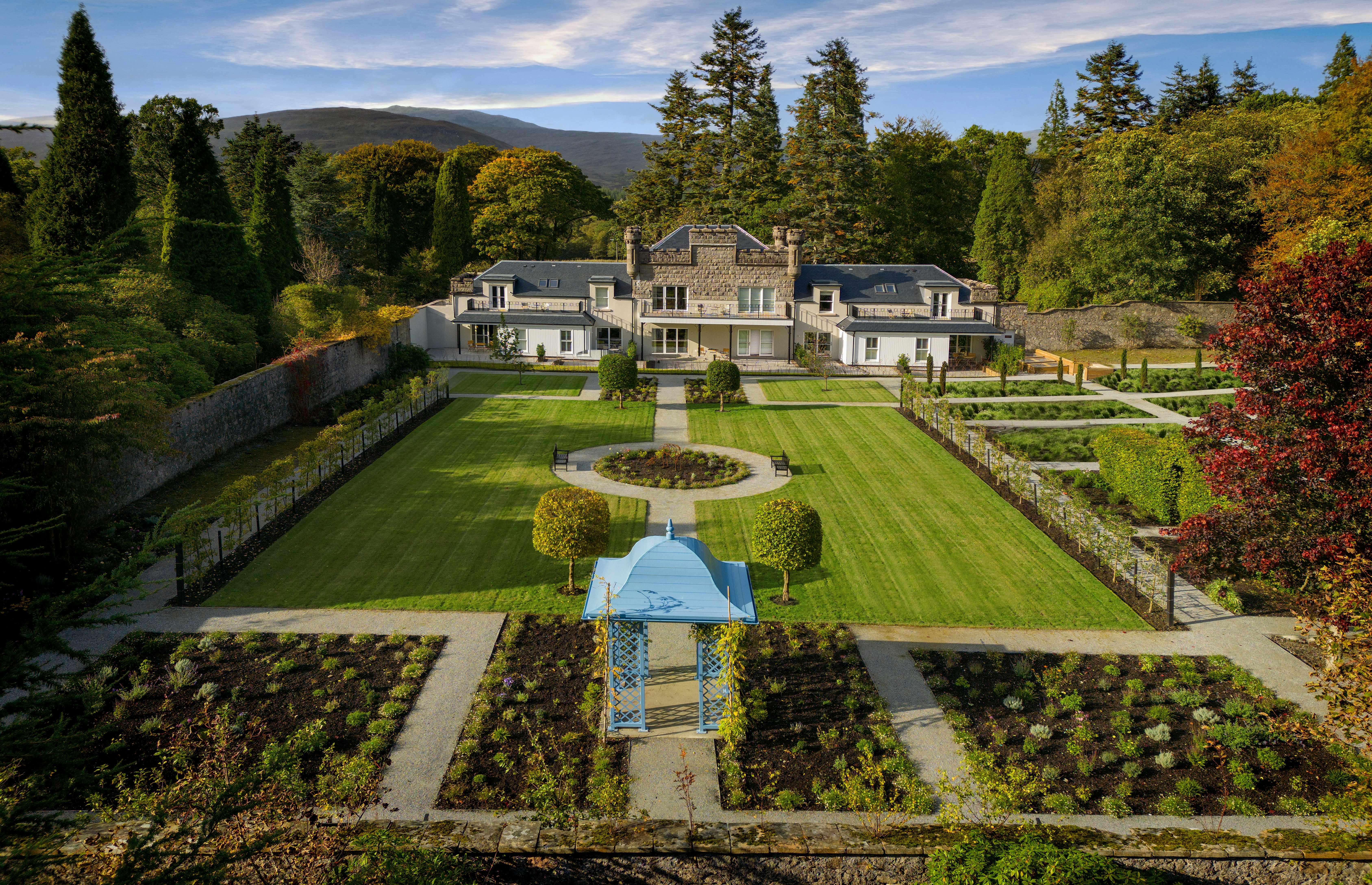 Inverlochy Castle 56/61