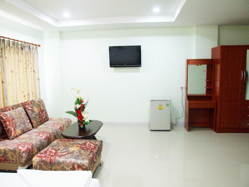 Rueanrimnam Hotel 30/47