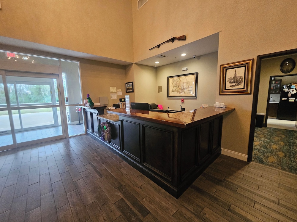 Heritage Place Hotel & Suites 5/48