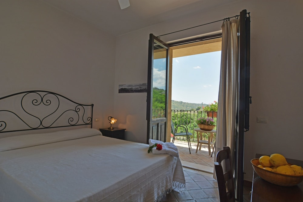 Casale Delle Rose 17/70