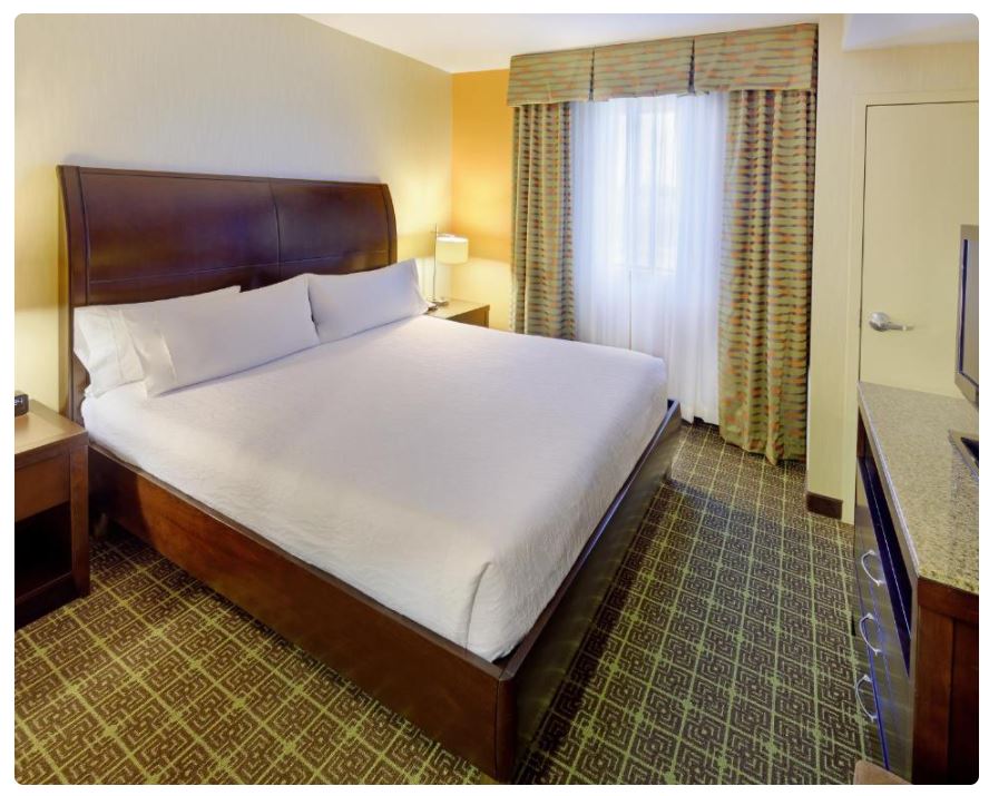 PREMIUM, KING BED, ACCESSIBLE