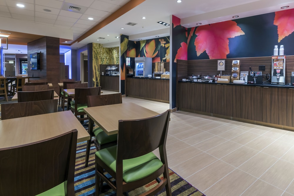 Fairfield Inn & Suites By Marriott Boston Marlborough/Apex Center 7/40