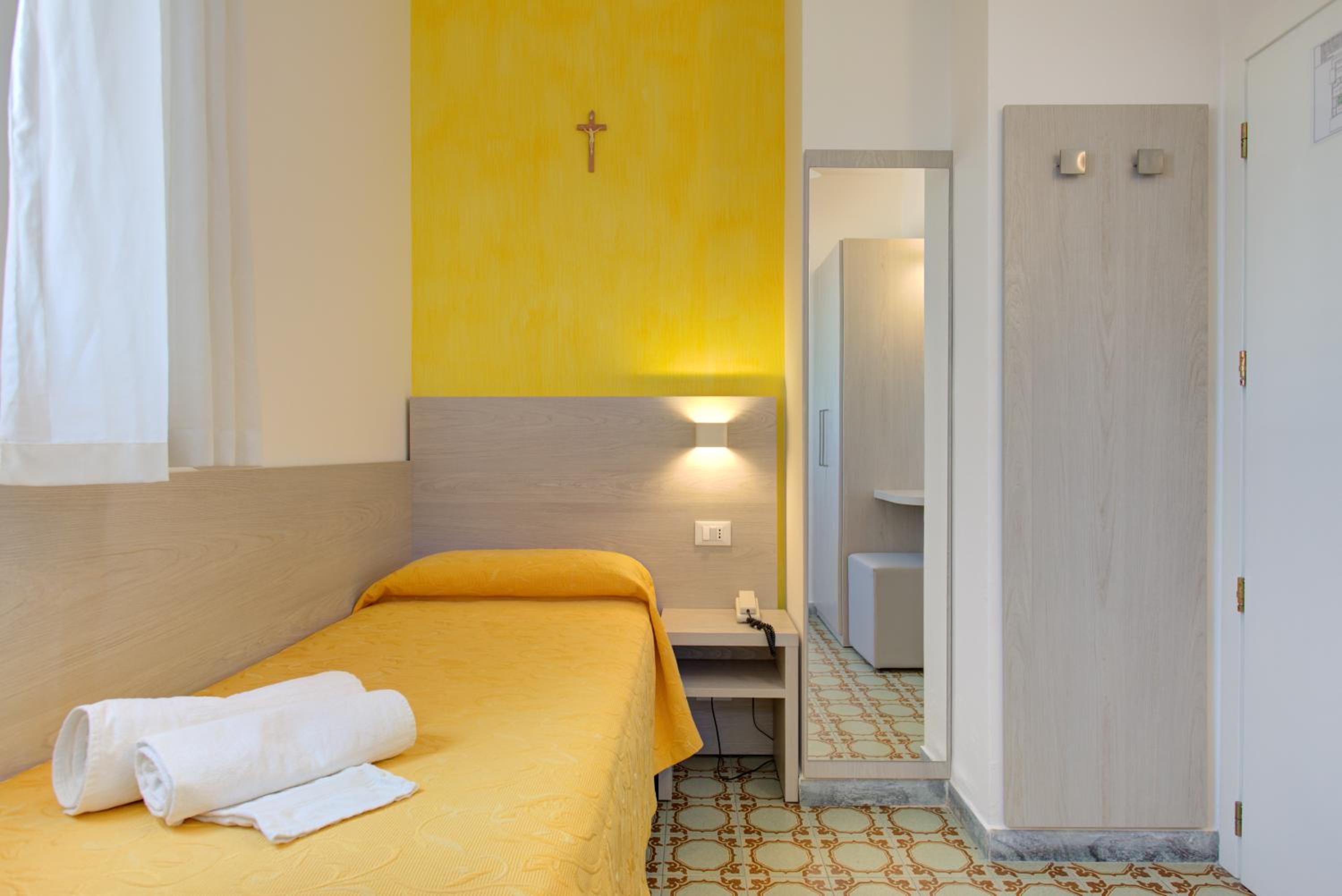 Hotel Nella 14/50