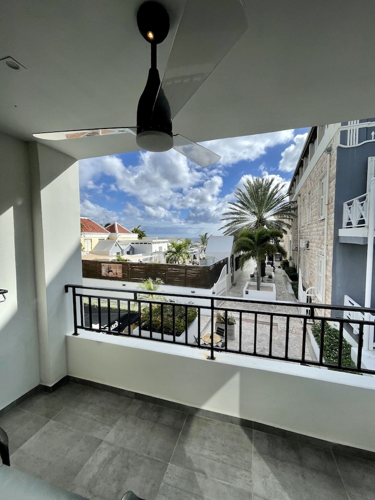 Saint Tropez Boutique Hotel 4/50