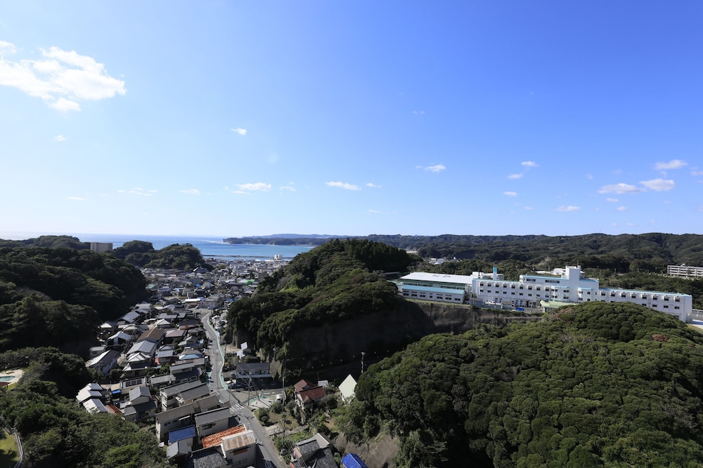 Katsuura Hilltop Hotel & Residence 47/50
