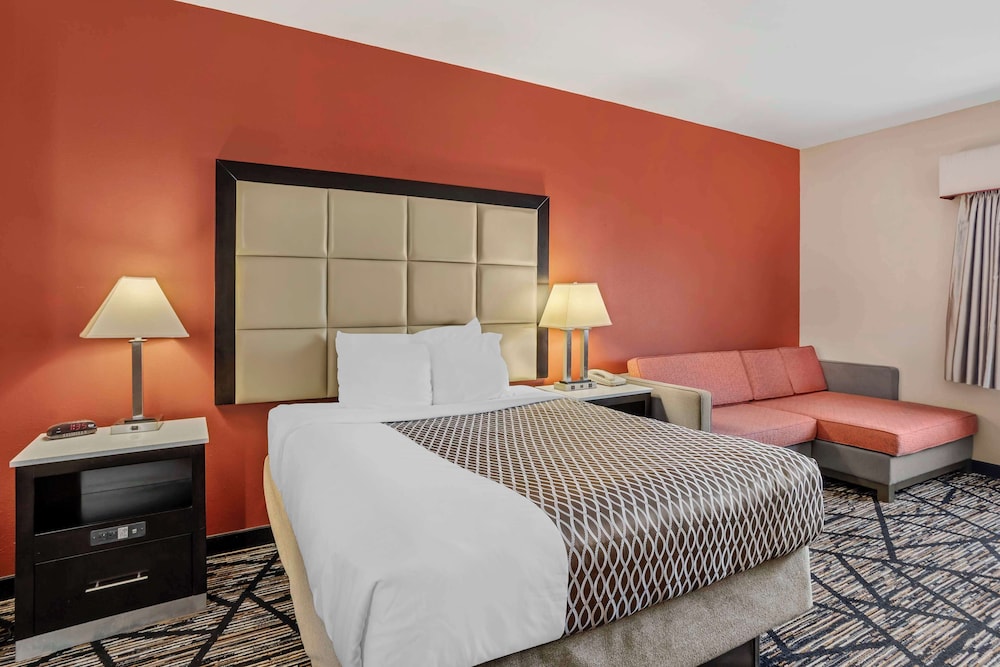 Standard, King Bed