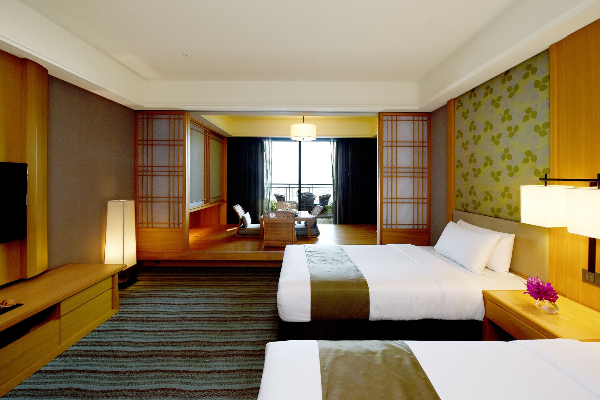 JAPANESE, TWIN BEDS, SEA VIEW
