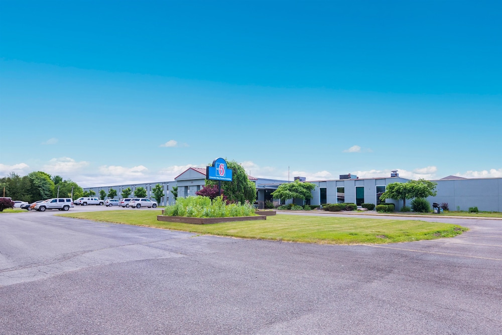 Motel6 Oriskany, NY 48/57