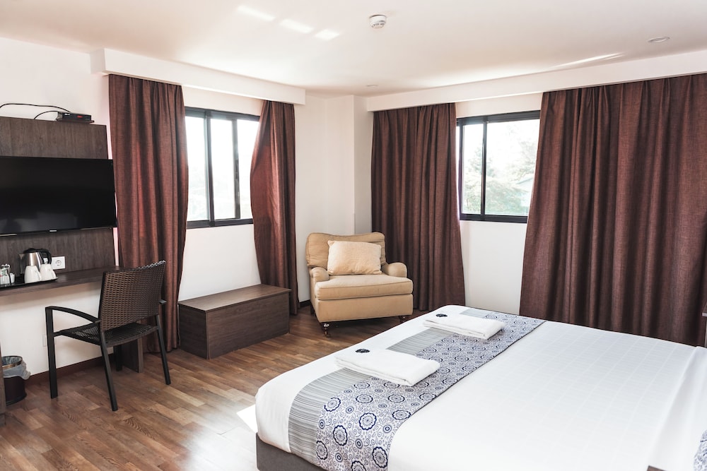 Hotel Kapital 11/49