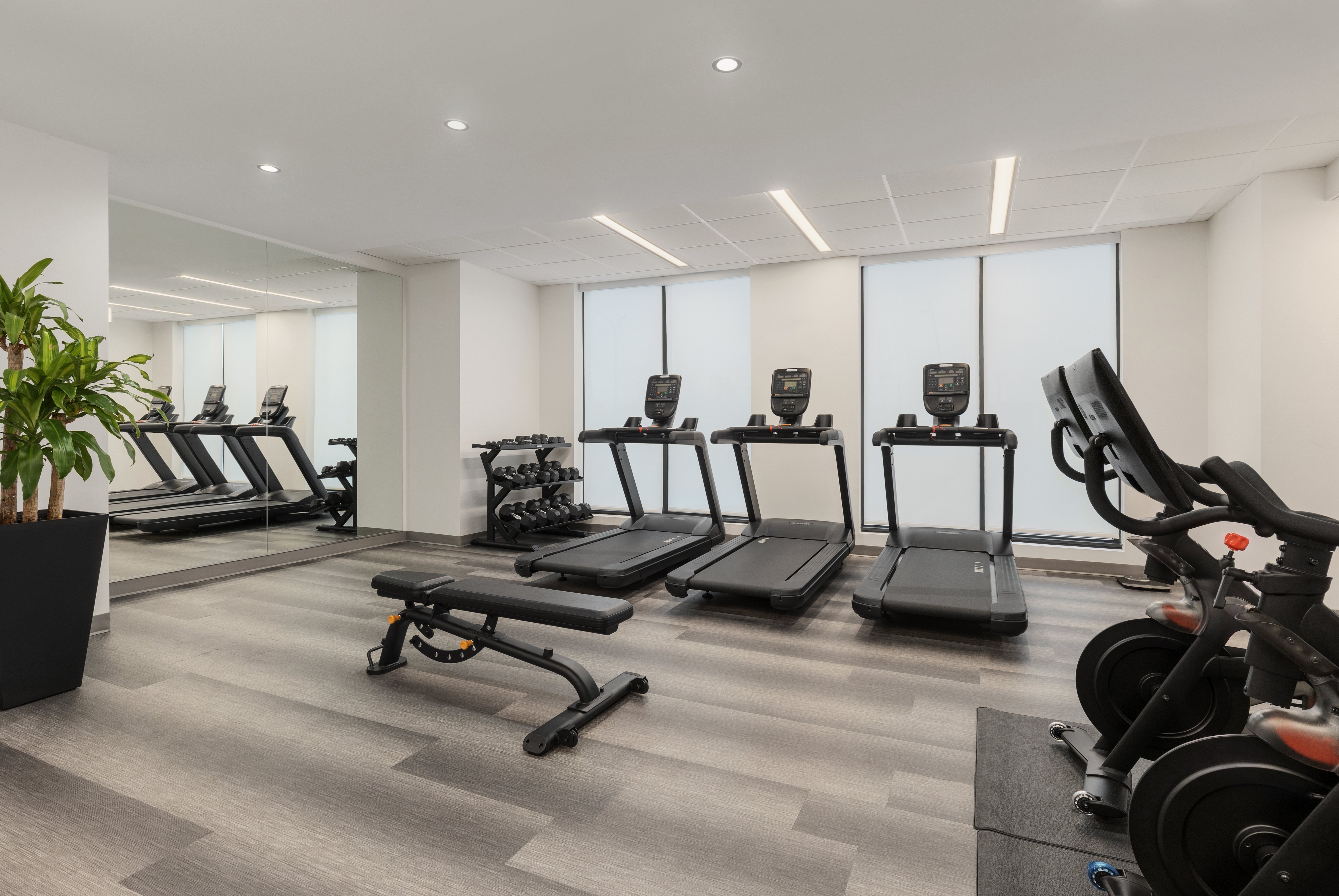 Staybridge Suites Toronto Airport East 59/83
