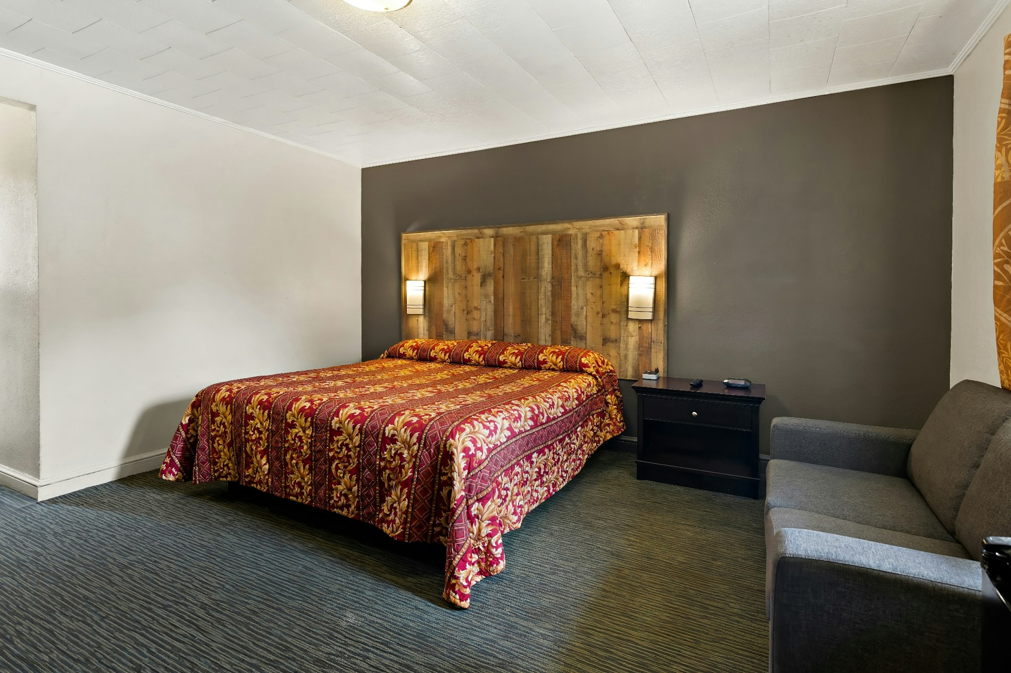 Knights Inn Collinsville Va 25/39