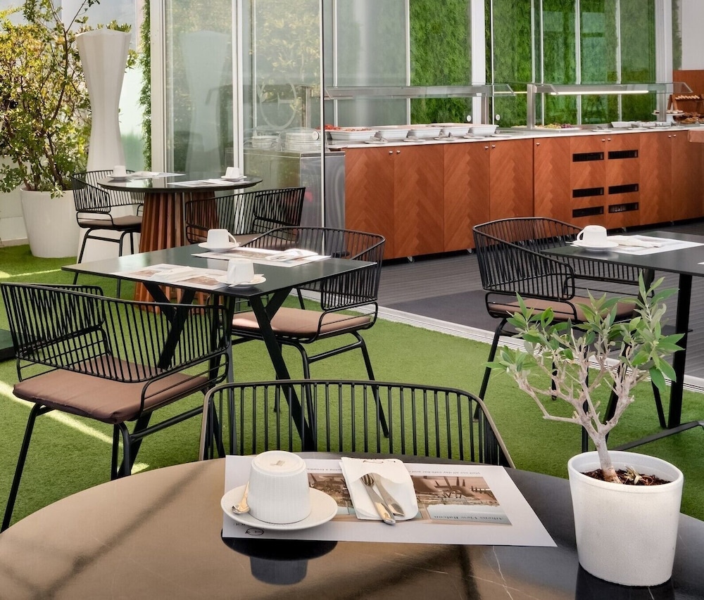 Elia Ermou Athens Hotel 36/50