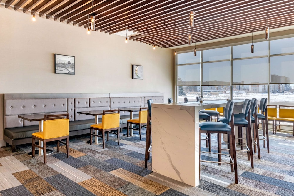 Cambria Bloomington Mall of America Minneapolis Airport 42/60