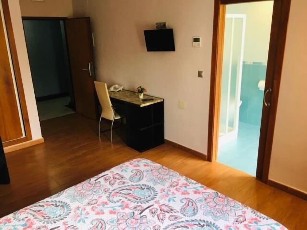 Hotel Almoradi 38/41