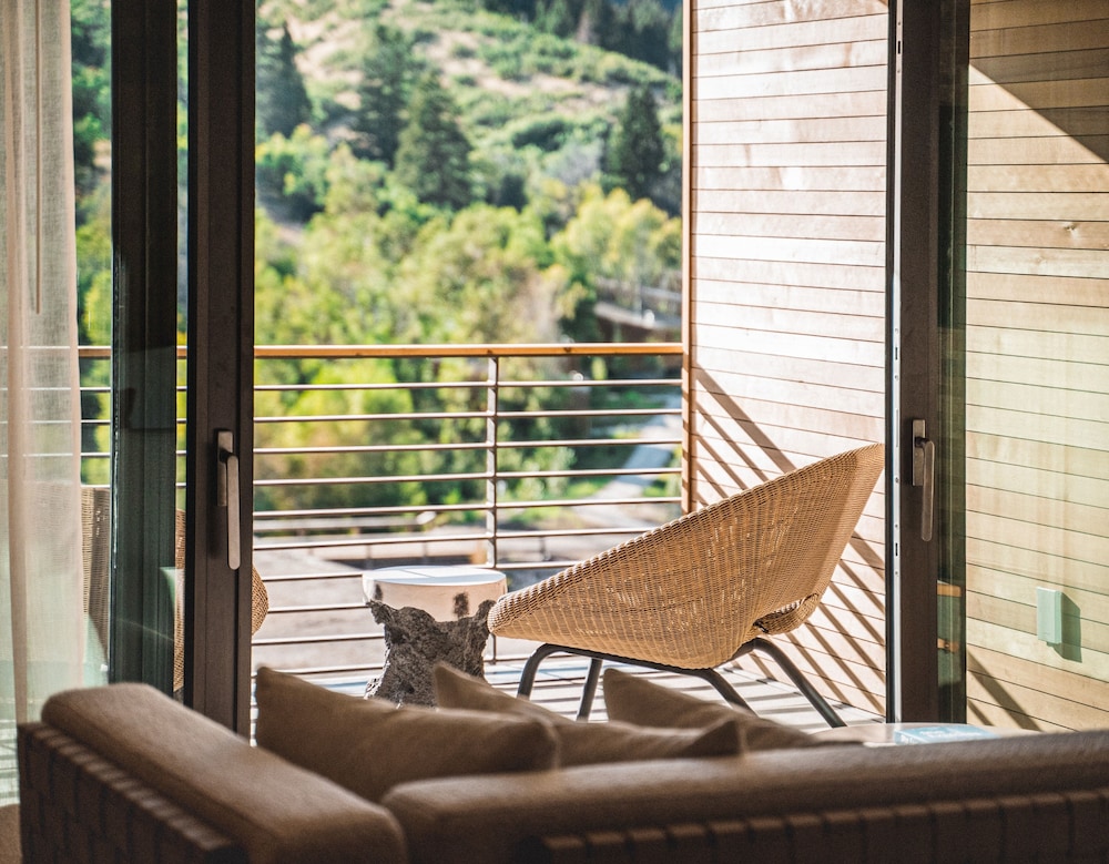 The Lodge at Blue Sky Auberge Resorts Collection 48/67