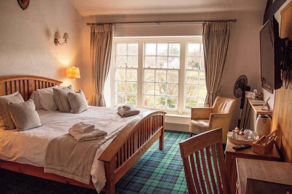 The Brown Horse Inn 14/50