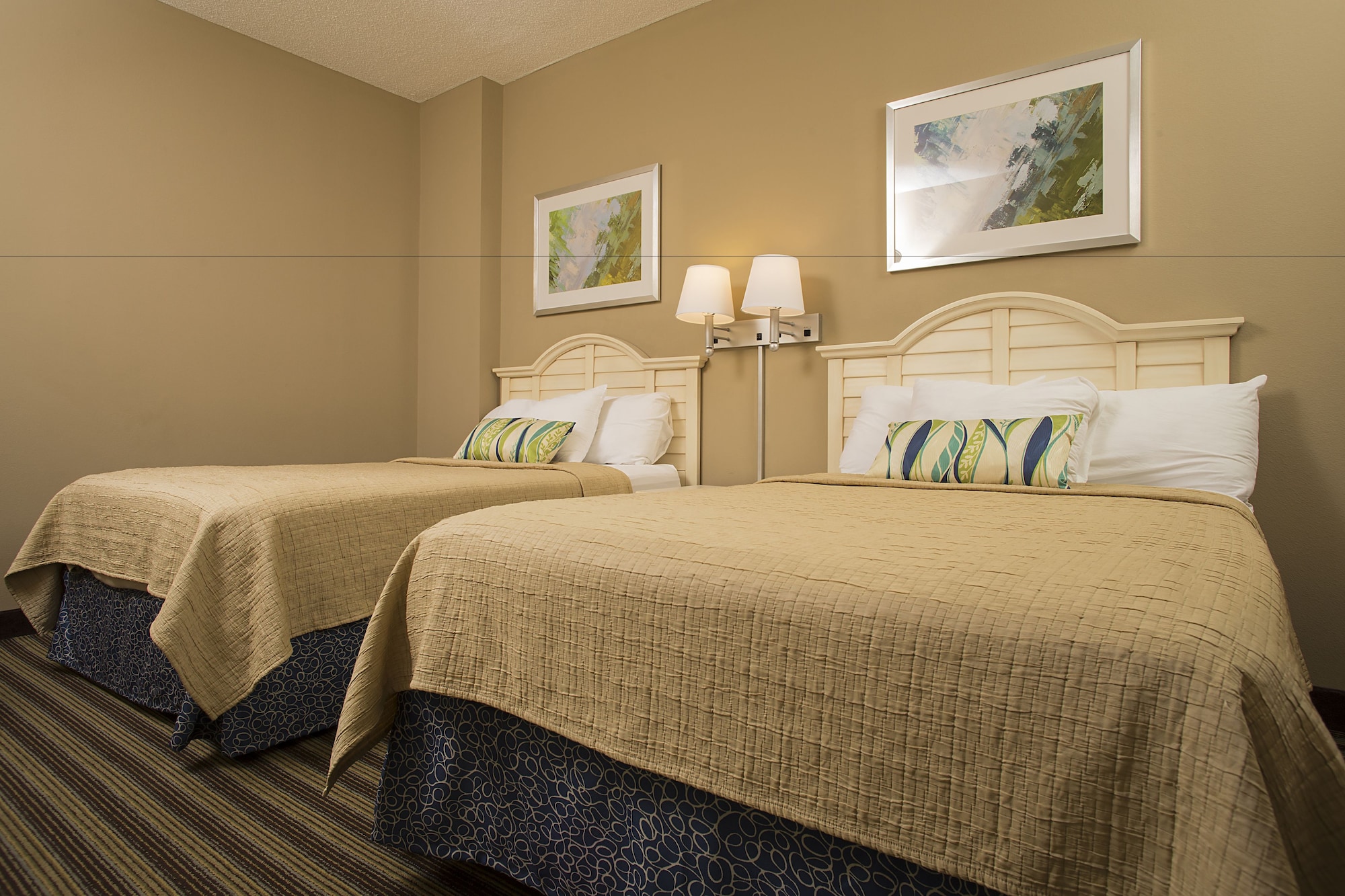 1 BEDROOM, SUITE, OCEAN FRONT