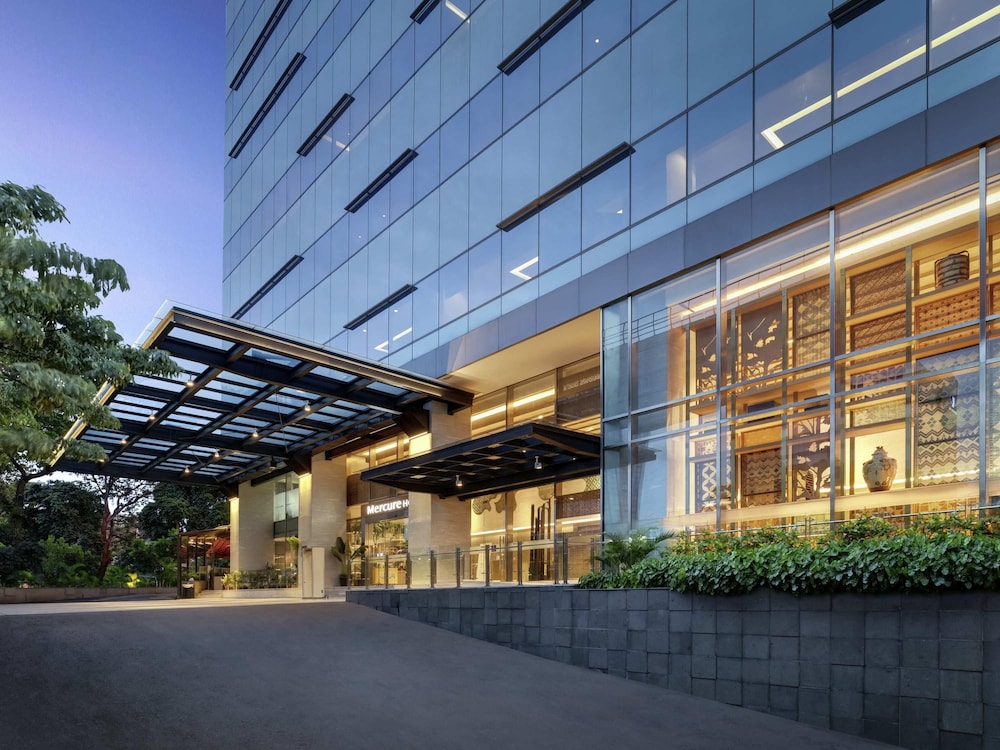 Mercure Jakarta Gatot Subroto 71/78