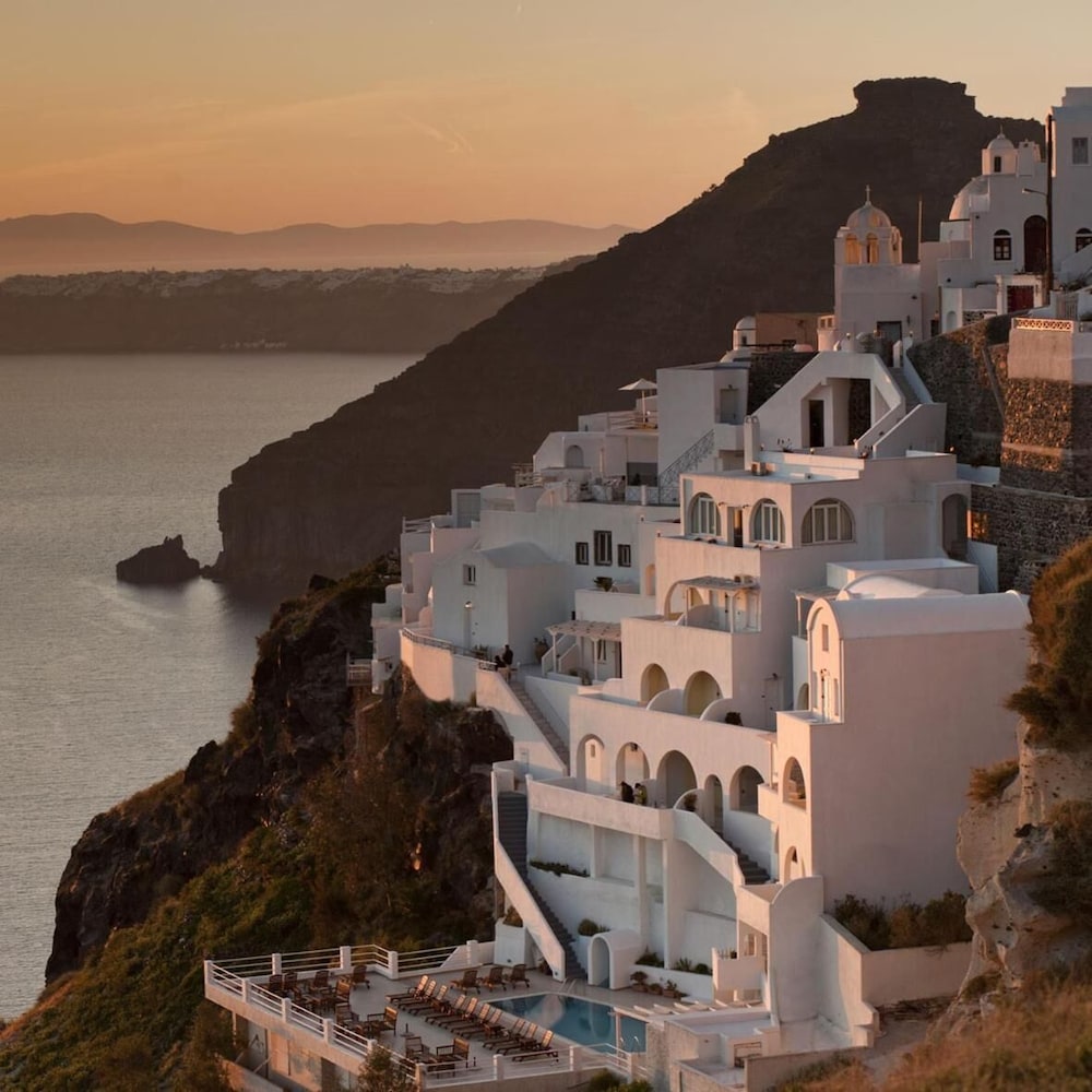 TZEKOS VILLAS 37/46