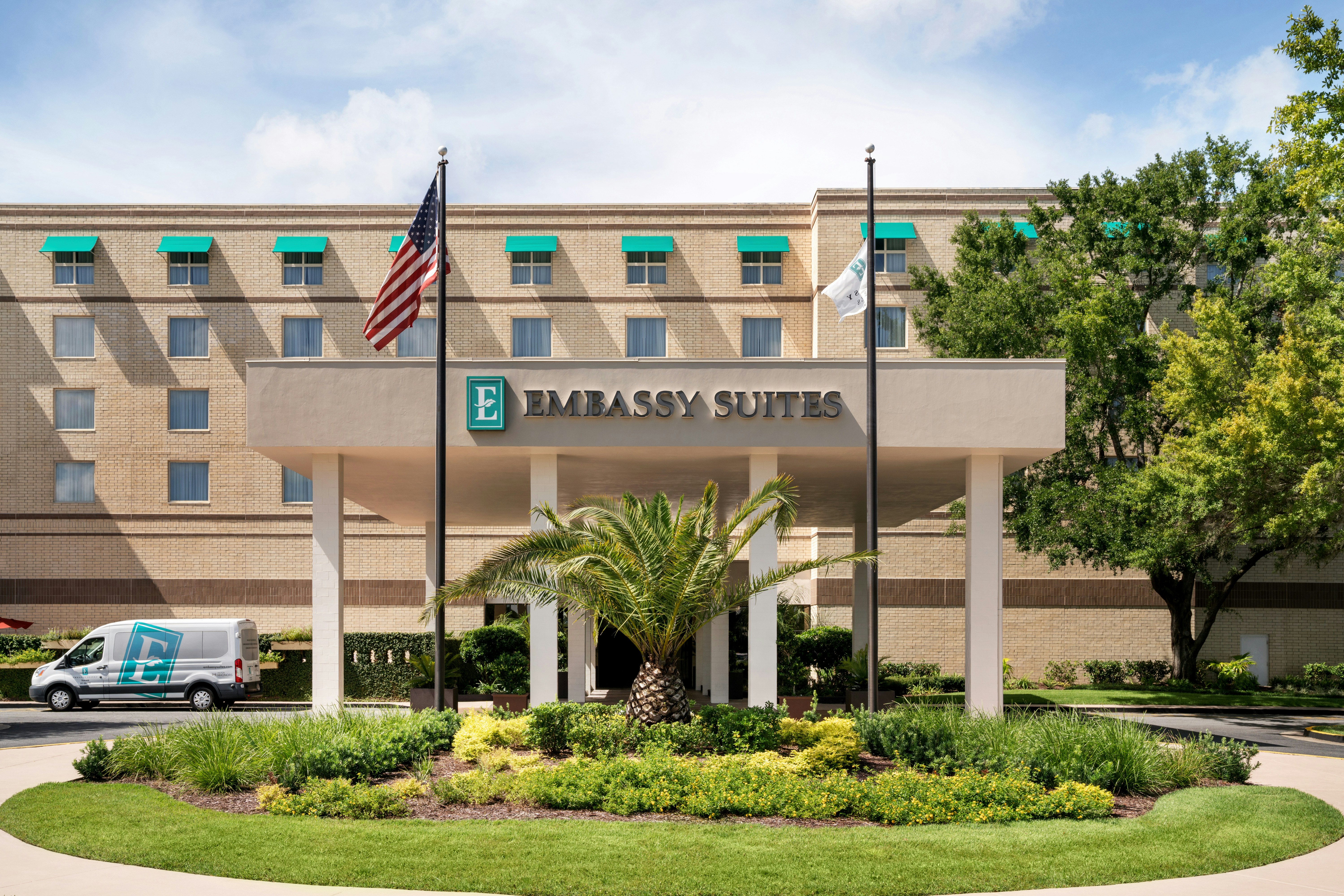 Embassy Suites Brunswick 3/55