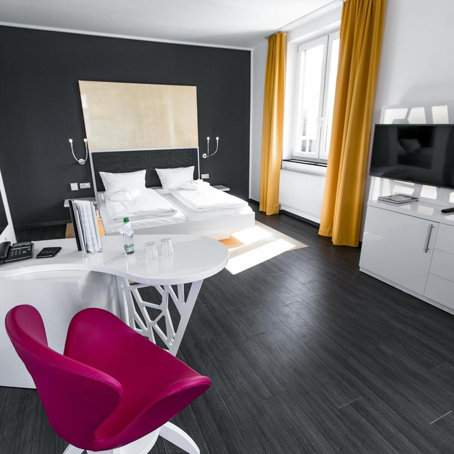 Hotel Sinsheim 33/40