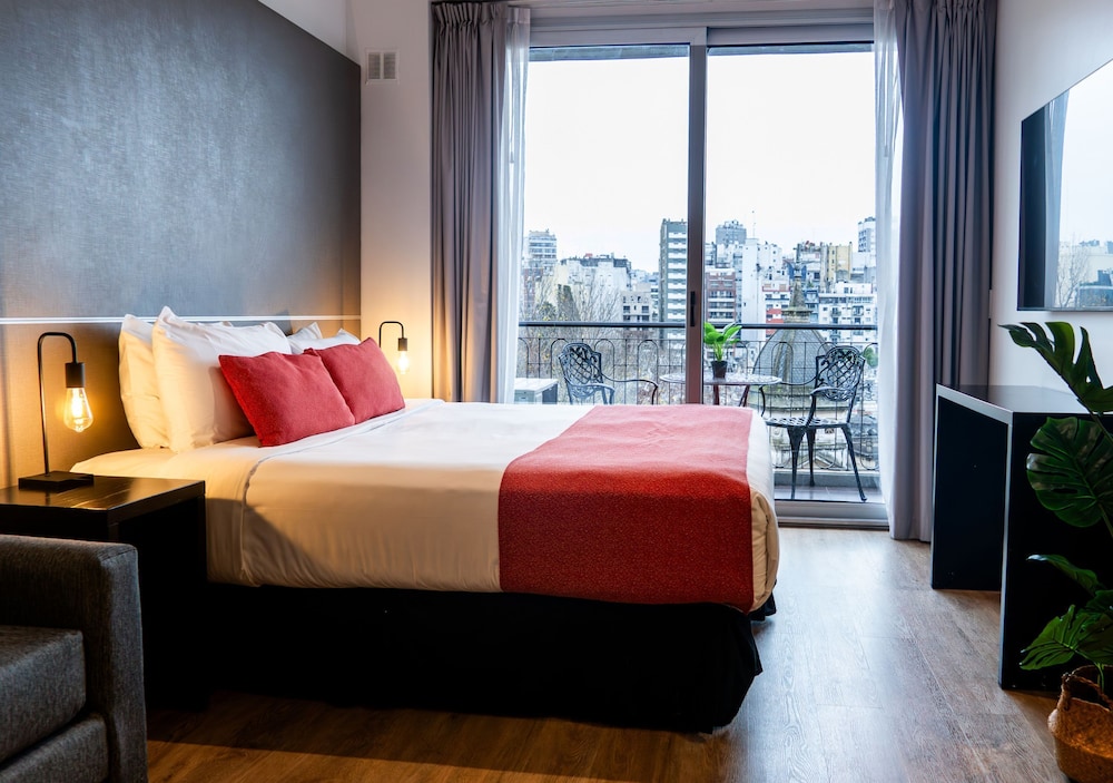 Reco by DOT Suites 44/92
