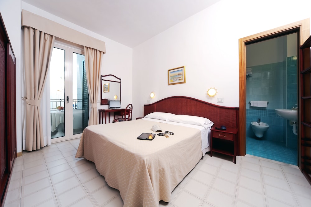 Hotel Ulisse 25/62