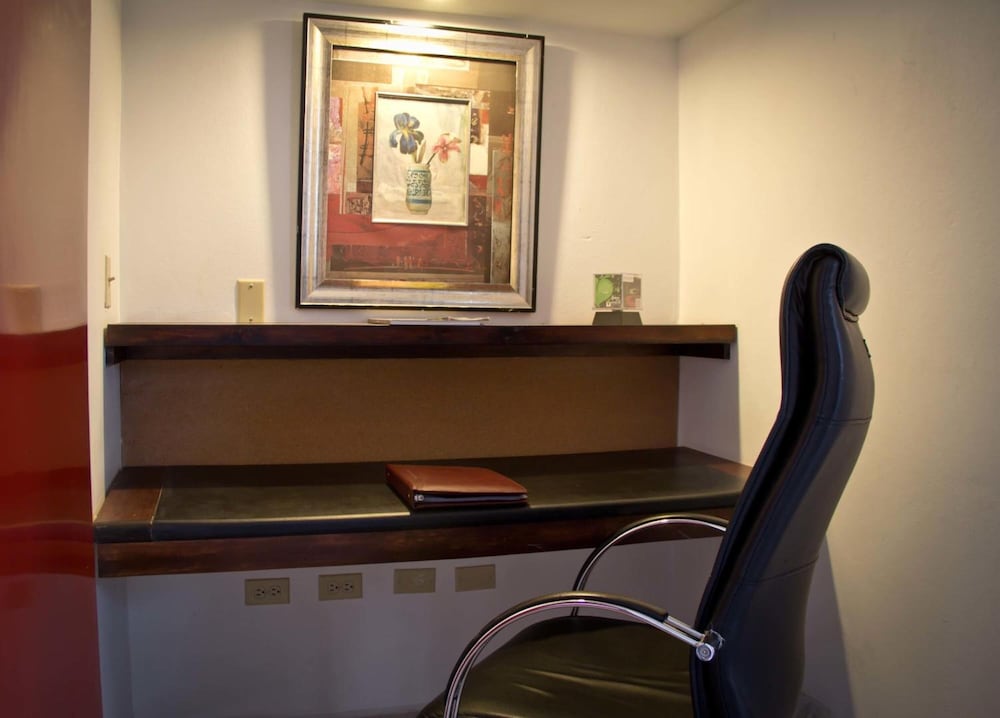 Minister Business Hotel 46/48