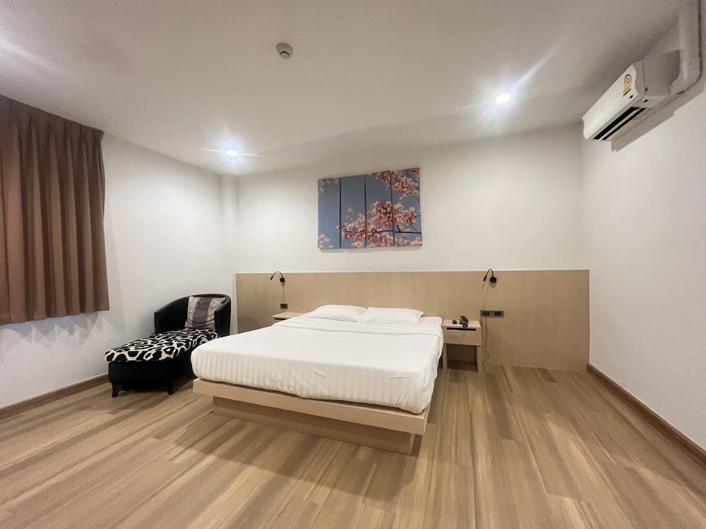 SAKURA SKY RESIDENCE 14/50