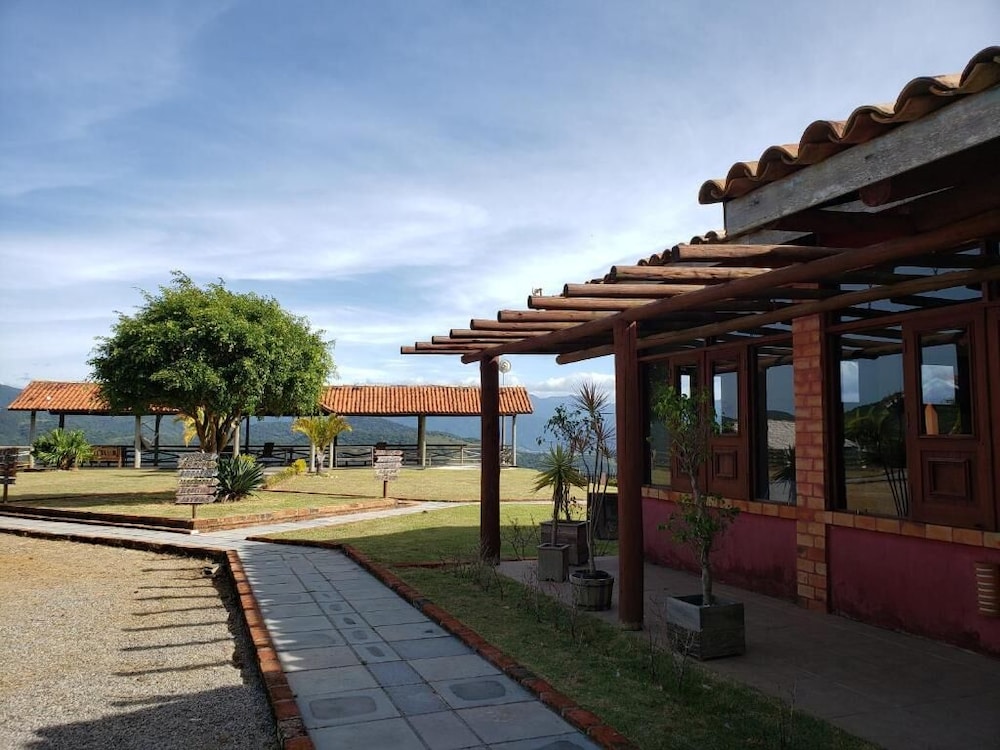 Eco Mirante Hotel 45/50