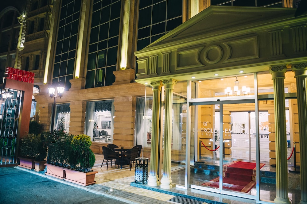 Emerald Suite Hotel in BAKU