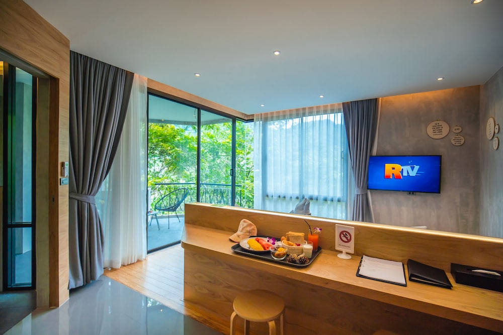 The Woods Natural Park Resort Phuket 5/73
