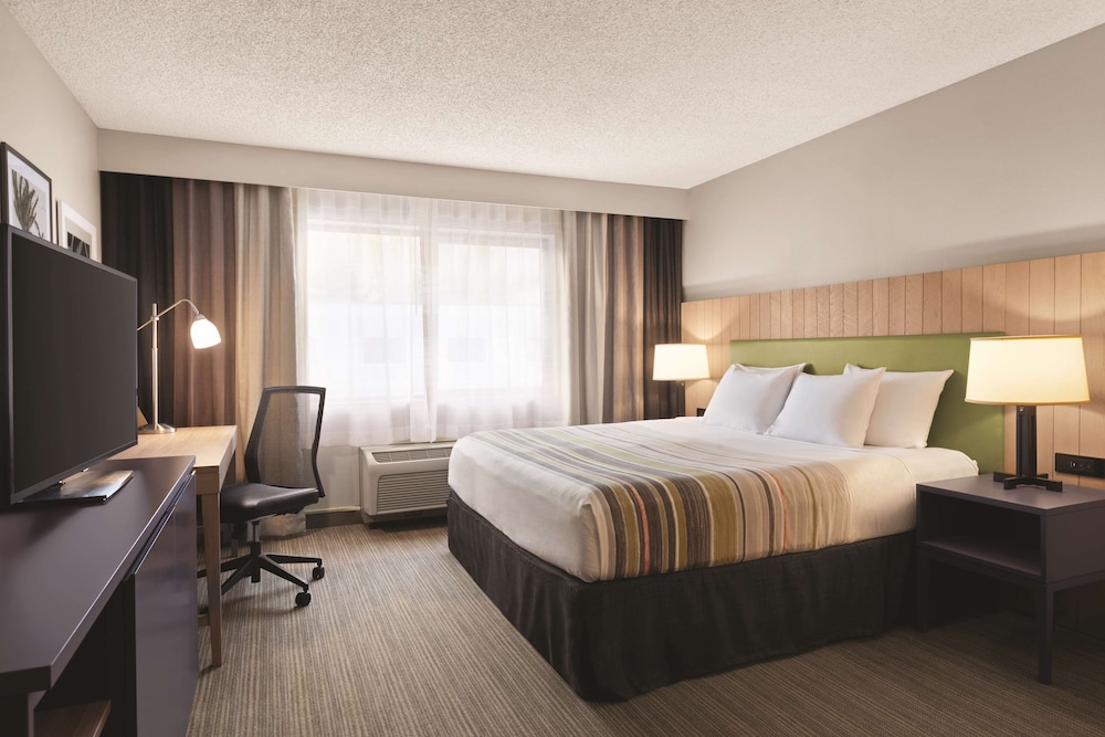 Country Inn Suites By Radisson Seattle Bothell Wa 7/32