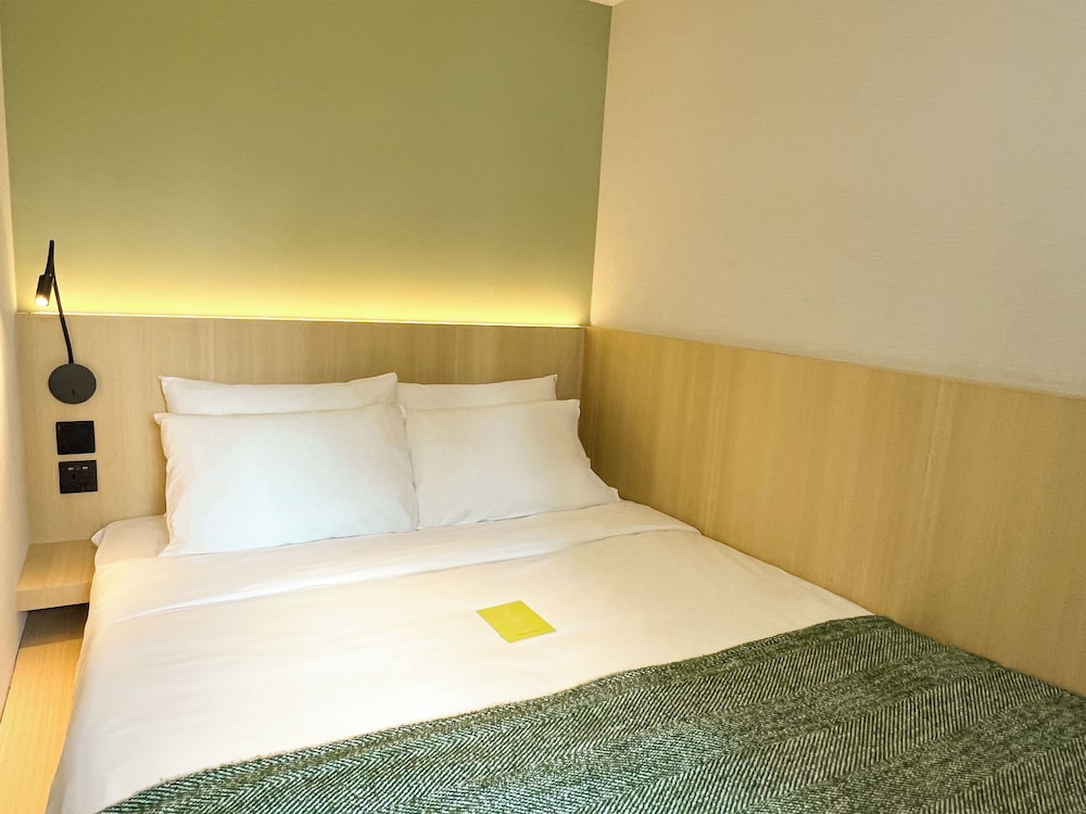 Urbanwood Hung Hom 15/50