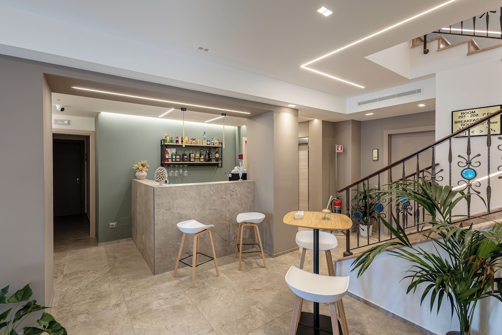 Hotel Vento Del Sud 36/47