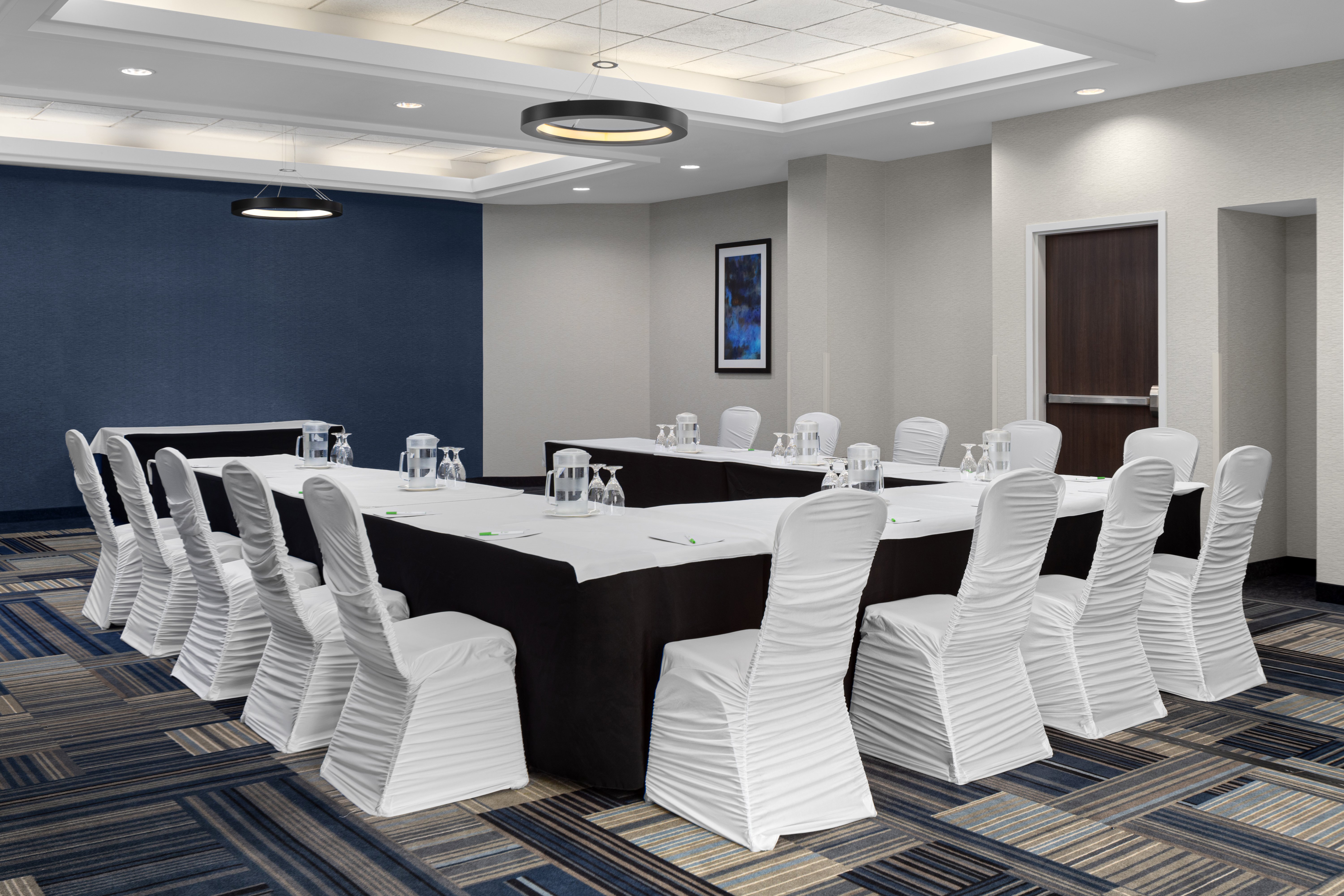Holiday Inn Ottawa East 68/76