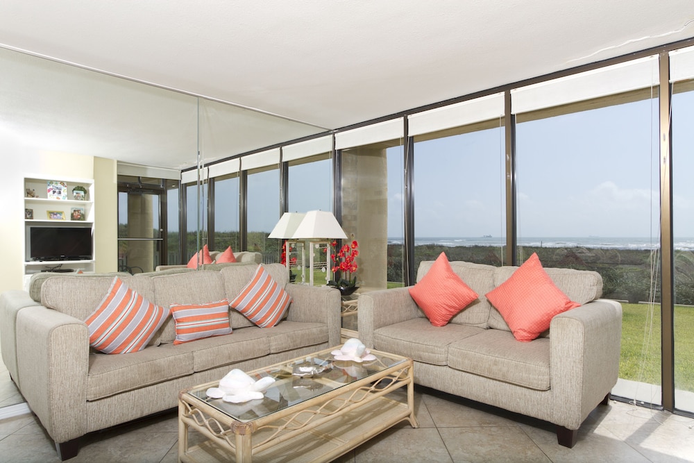 Sea Vista by South Padre Condo Rentals 17/50