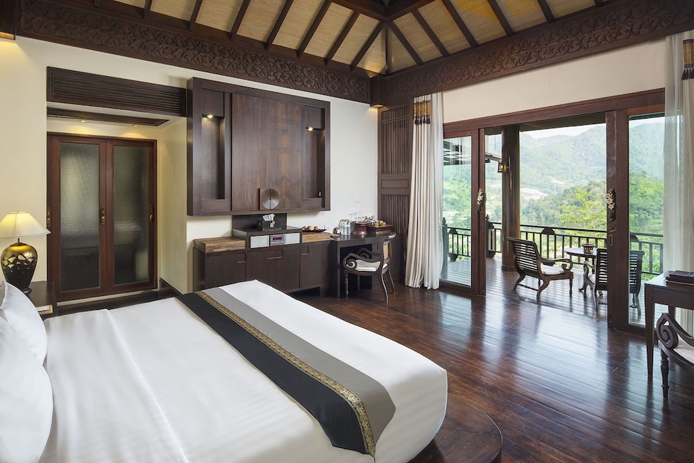 Jacuzzi Villa