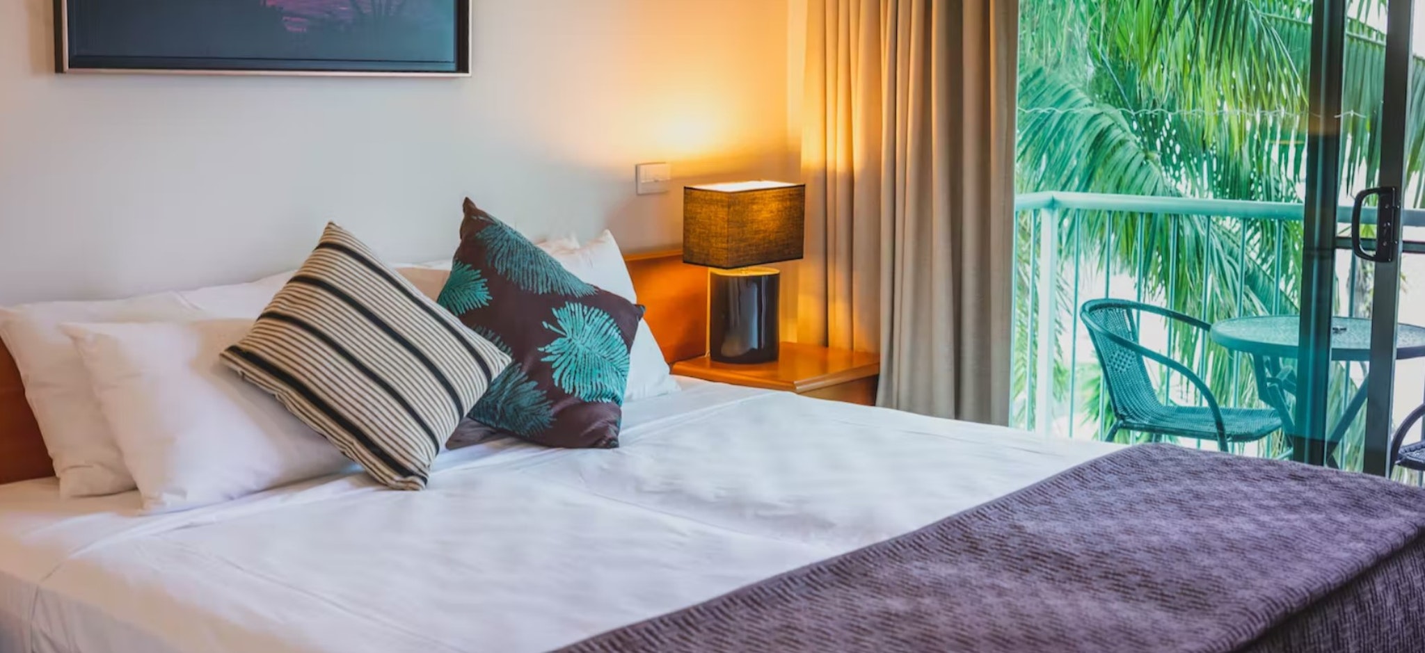 Room, King Bed, Patio