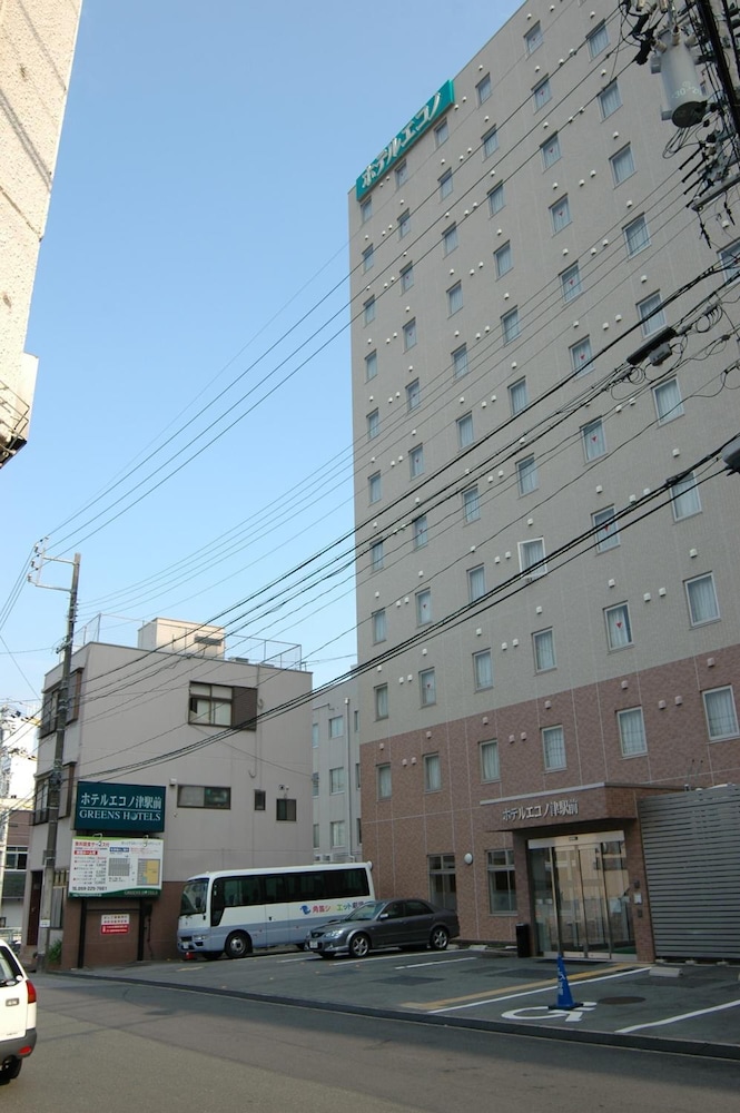 Hotel Econo Tsu Ekimae (ex Hotel Econo Tsu Station) 48/49