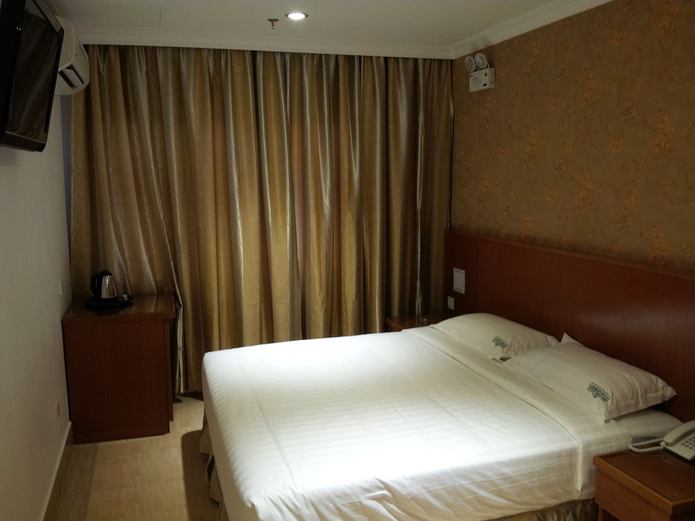 Cardogan Hotel 20/46