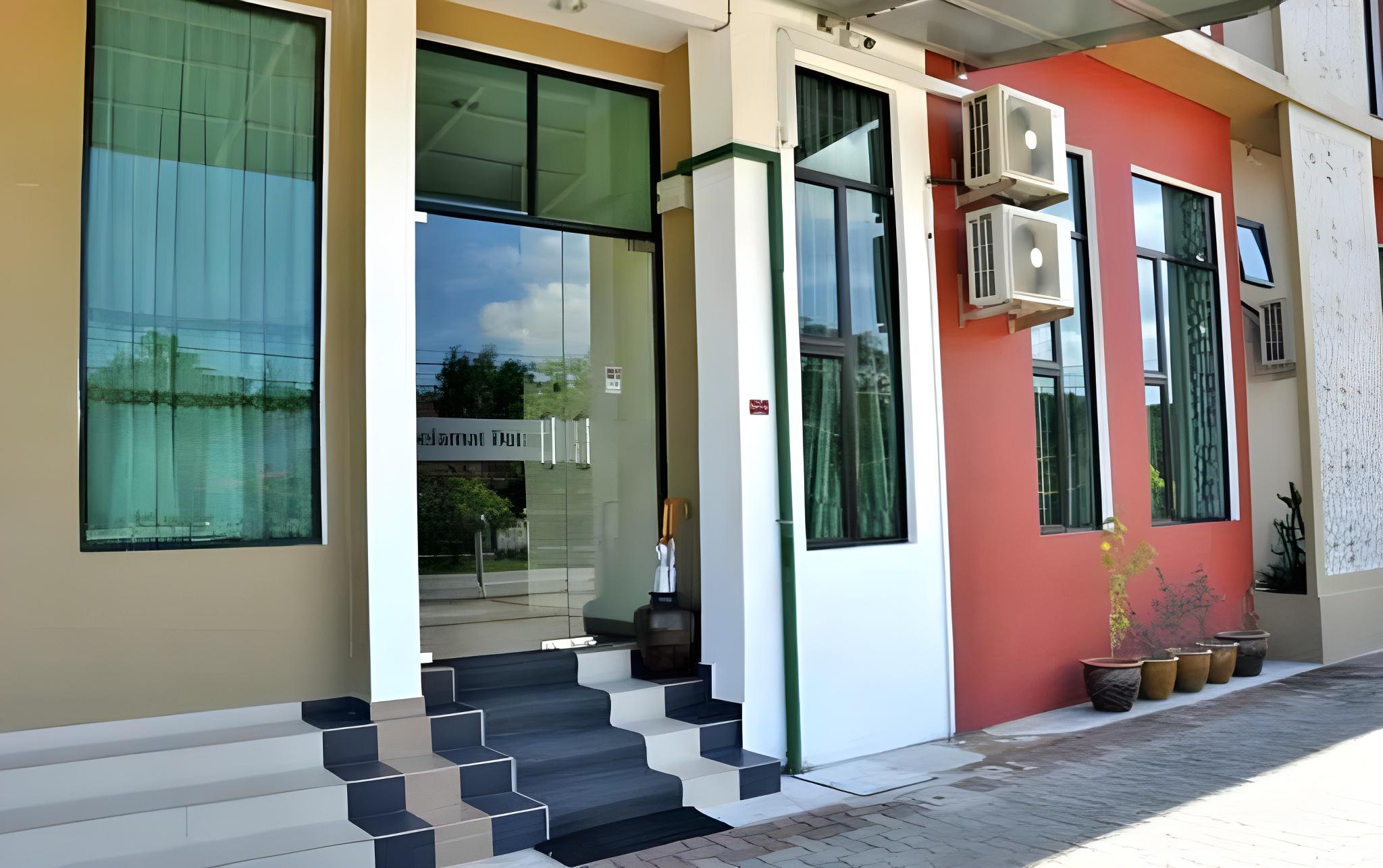 OYO 535 Tanjong Inn 4/32