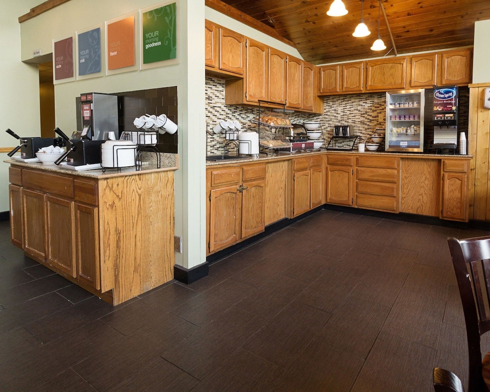 restaurant-cafeteria
