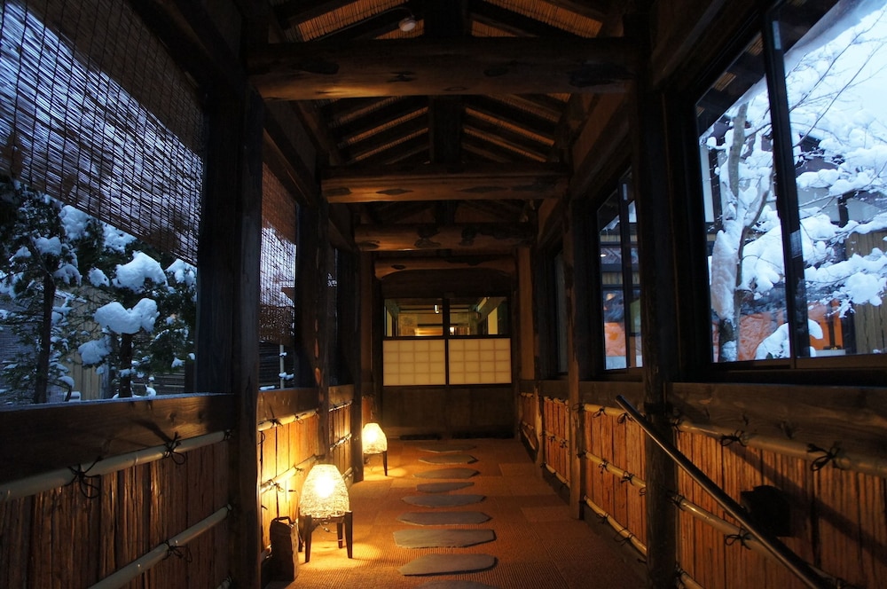 Kakurean Hidaji - Adults Only 43/64