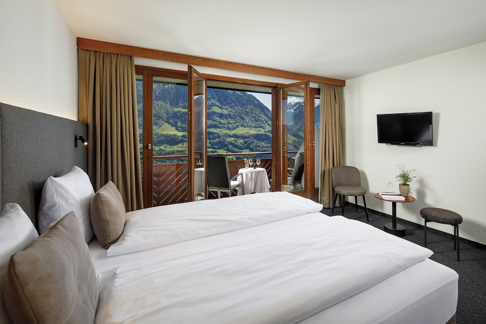Hotel And Naturhaus Bellevue 6/29