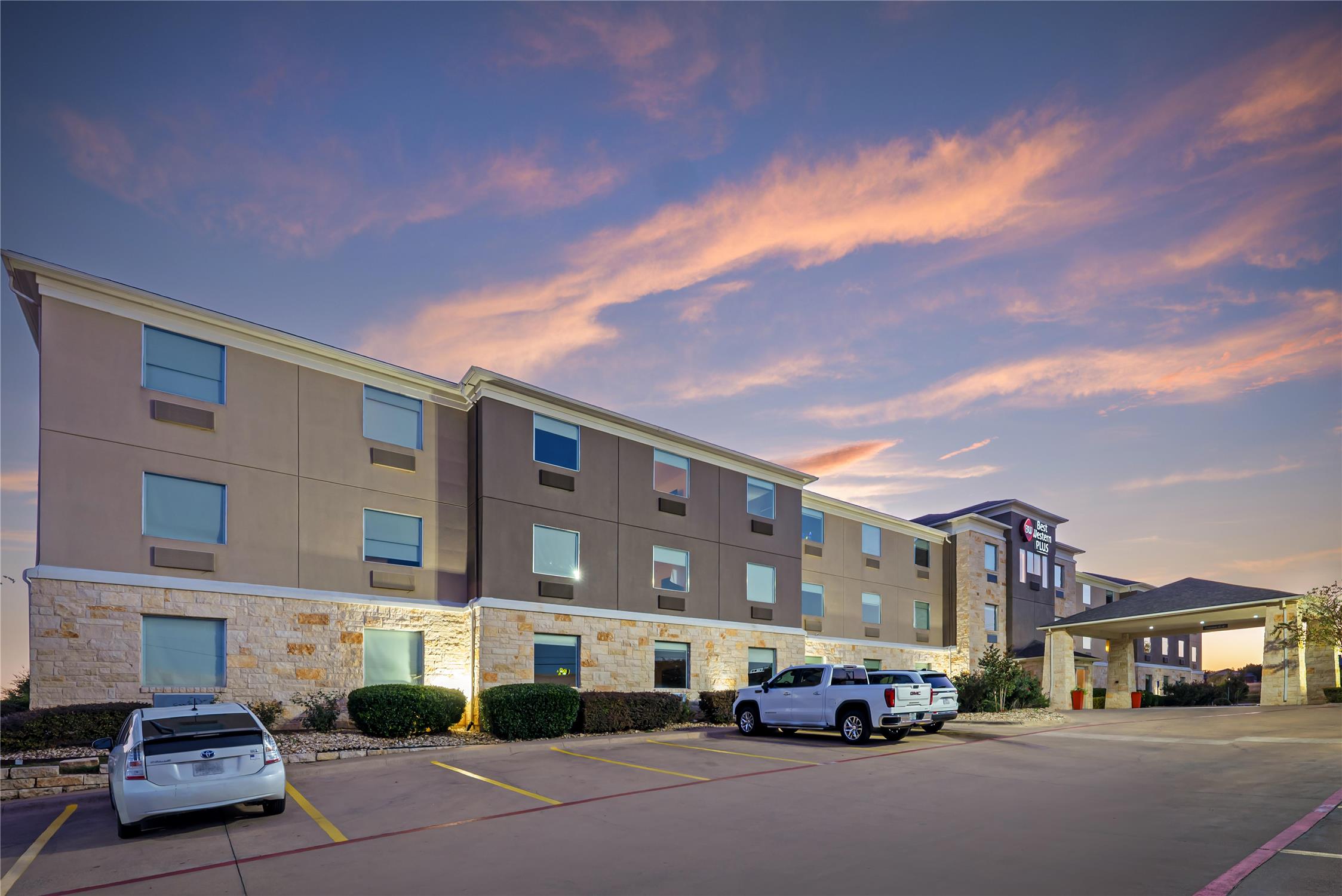 Best Western Plus Killeen/Fort Hood Hotel & Suites 22/27