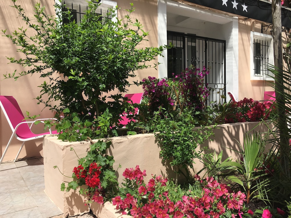 Hotel Moliere 28/37