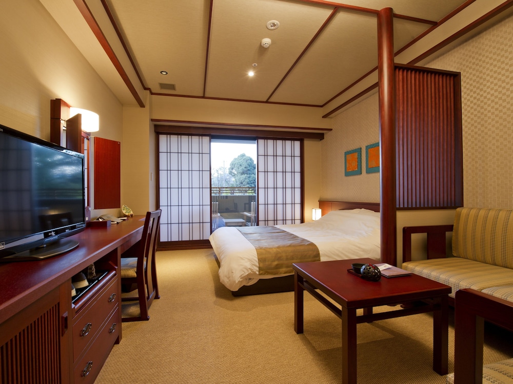 Kyoto Arashiyama Onsen Kadensho 24/29