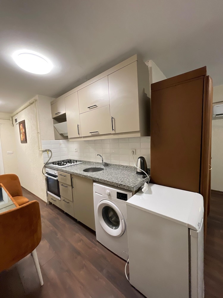 Aymira Suites 5/40